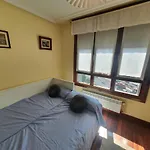 Acacias - Piso Amplio En Playa De Poniente 6 Personas Con Garaje - Vut-2654-as *
