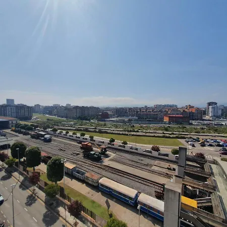 Acacias - Piso Amplio En Playa De Poniente 6 Personas Con Garaje - Vut-2654-as Apartament