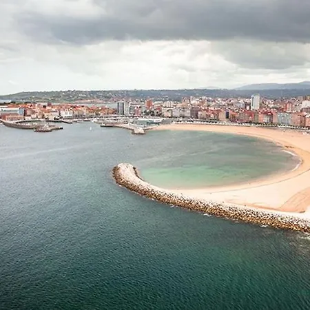 Acacias - Piso Amplio En Playa De Poniente 6 Personas Con Garaje - Vut-2654-as * Gijon