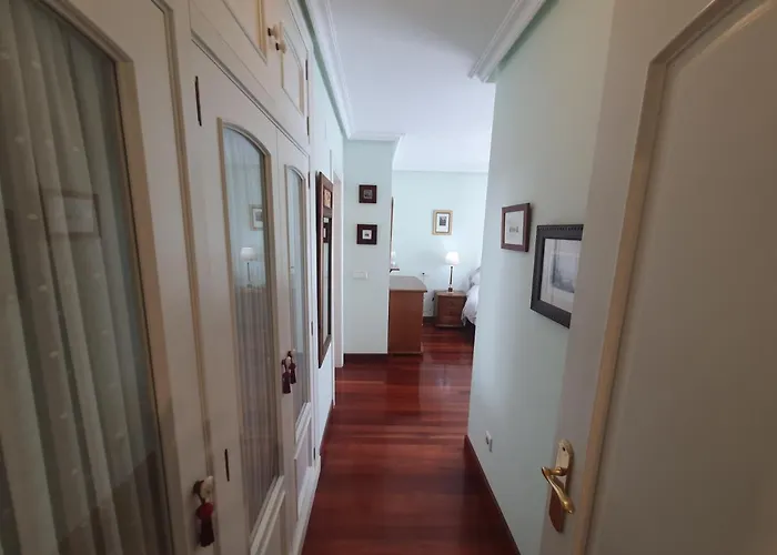 Appartamento Acacias - Piso Amplio En Playa De Poniente 6 Personas Con Garaje - Vut-2654-as *