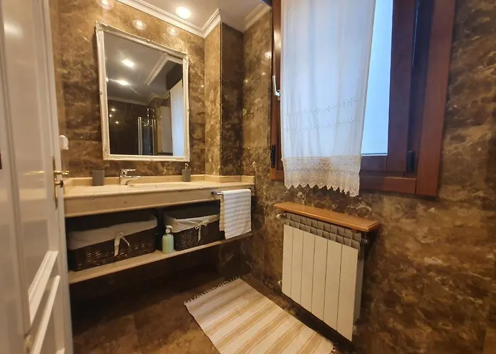 Acacias - Piso Amplio En Playa De Poniente 6 Personas Con Garaje - Vut-2654-as Appartement Gijón