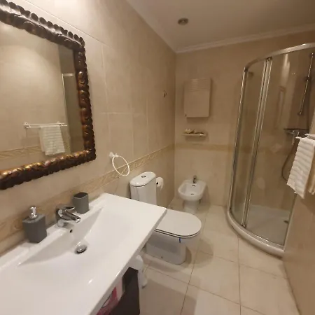 Acacias - Piso Amplio En Playa De Poniente 6 Personas Con Garaje - Vut-2654-as * 希洪